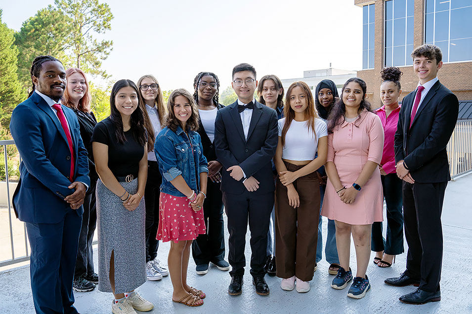 Group picture of the 2023-24 GTCC student ambassadors