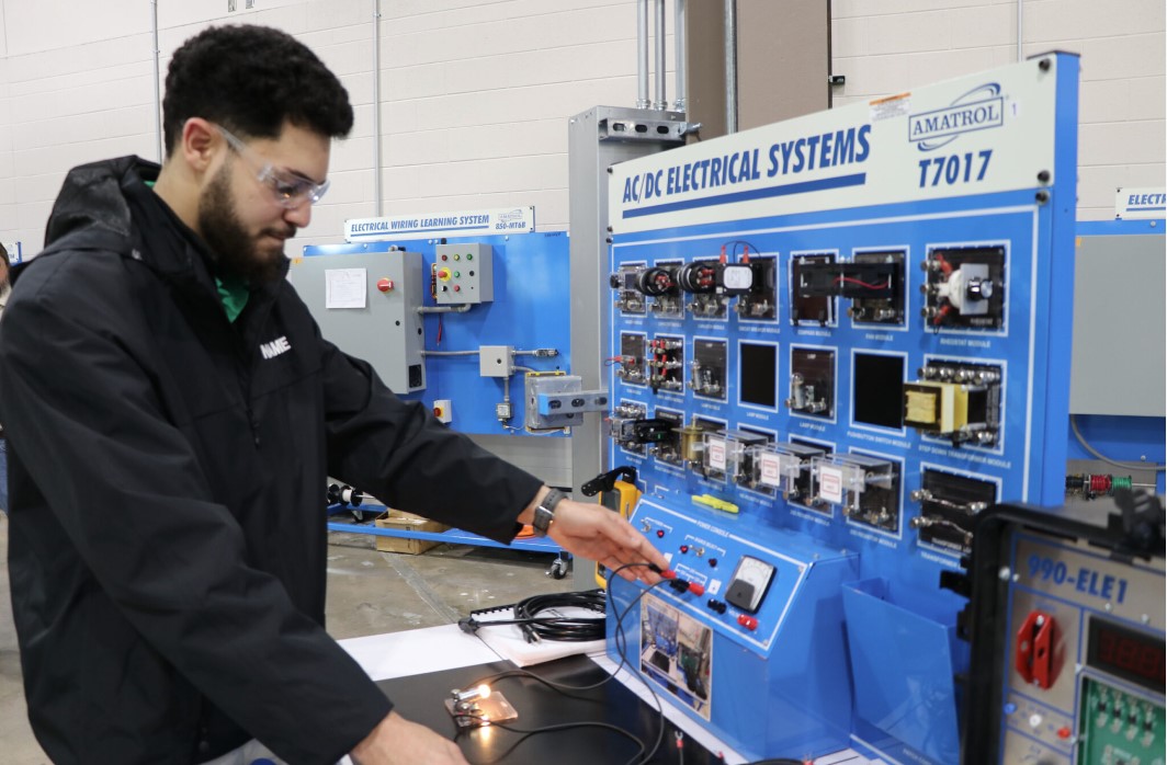 Student working on a machine at GTCC